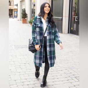 NWOT Shacket Duster Emerald Green & Navy Thick Brushed Plaid Size Medium